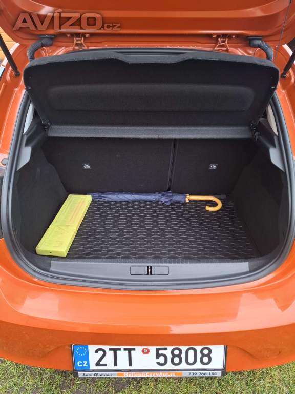 Foto inzerátu Opel Corsa r.v.2023 jen 15 500km!!!