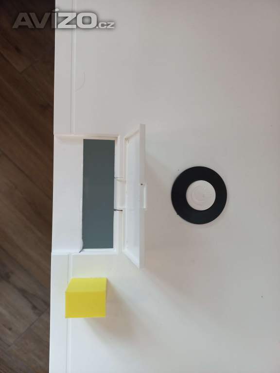 Foto inzerátu Akvárium 90l 