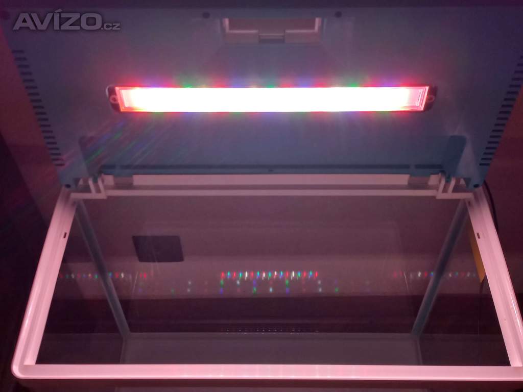 Foto inzerátu Akvárium 90l 