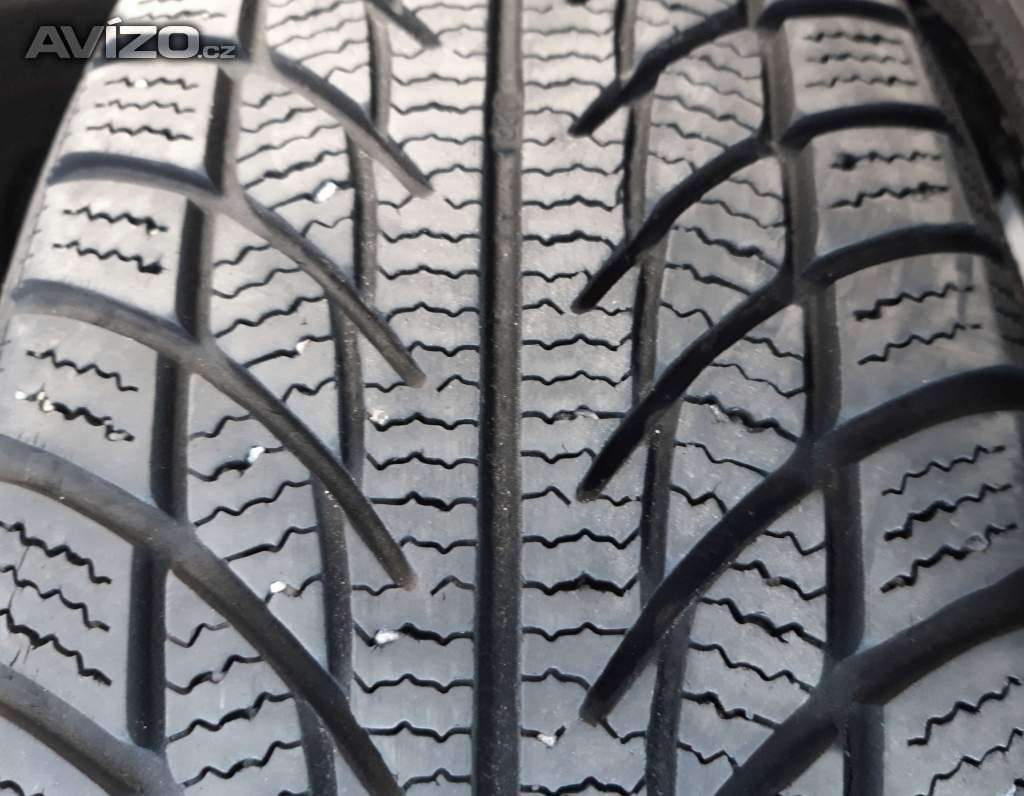 Foto inzerátu Sada nebo 2ks zimních pneu 175/70 R14: