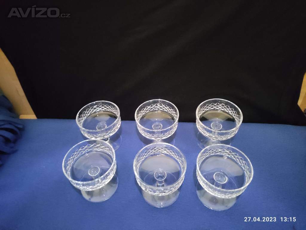 Foto inzerátu Retro skleničky