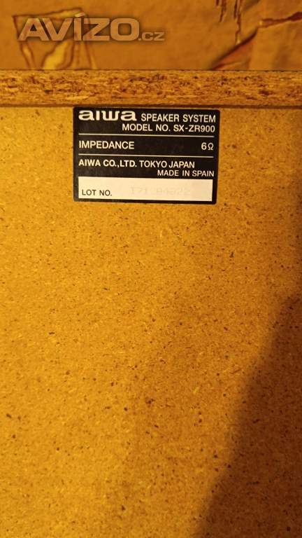 Foto inzerátu Prodám 2 reprobedny AIWA, 6 ohm, 3 pásma