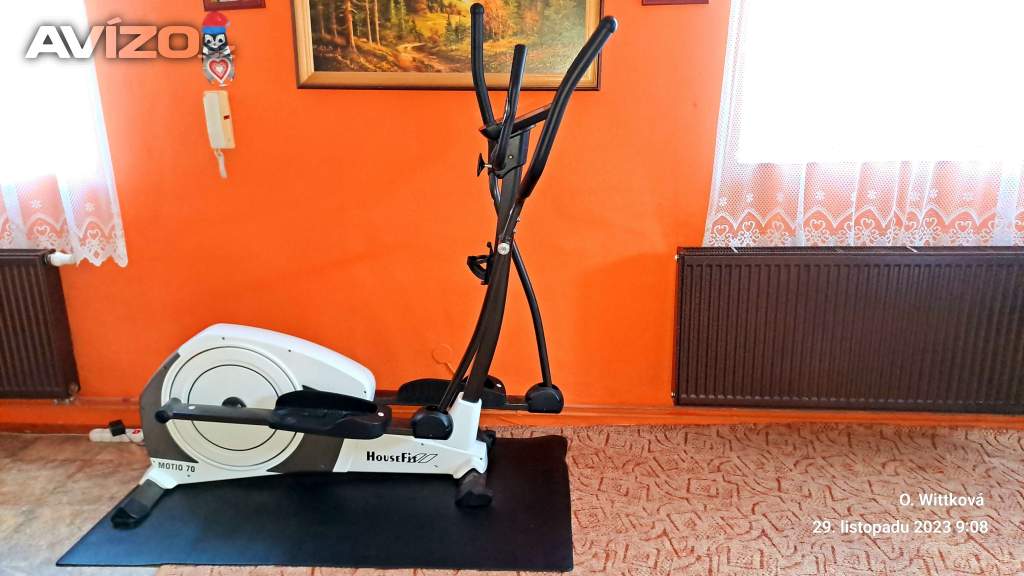 Eliptický trenažér