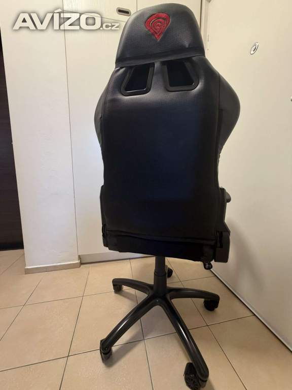 Foto inzerátu Herní židle Genesis Nitro 550, černá