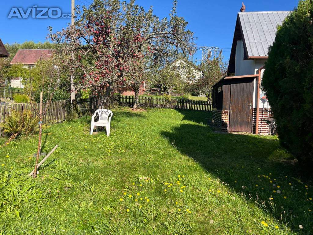 Foto inzerátu Chata s pozemkem a sklenikem , pergolou grilem uďakem Frýdlant nad Ostravicí 