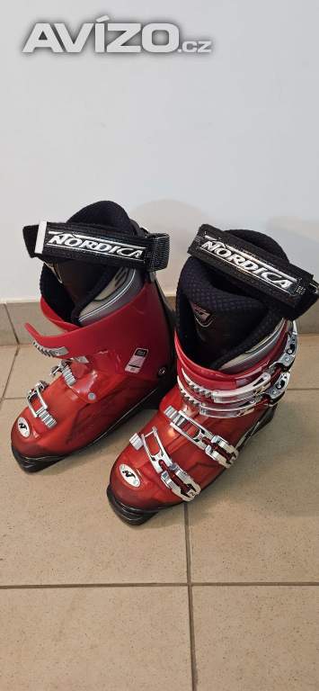 Foto inzerátu Prodám lyžařské boty