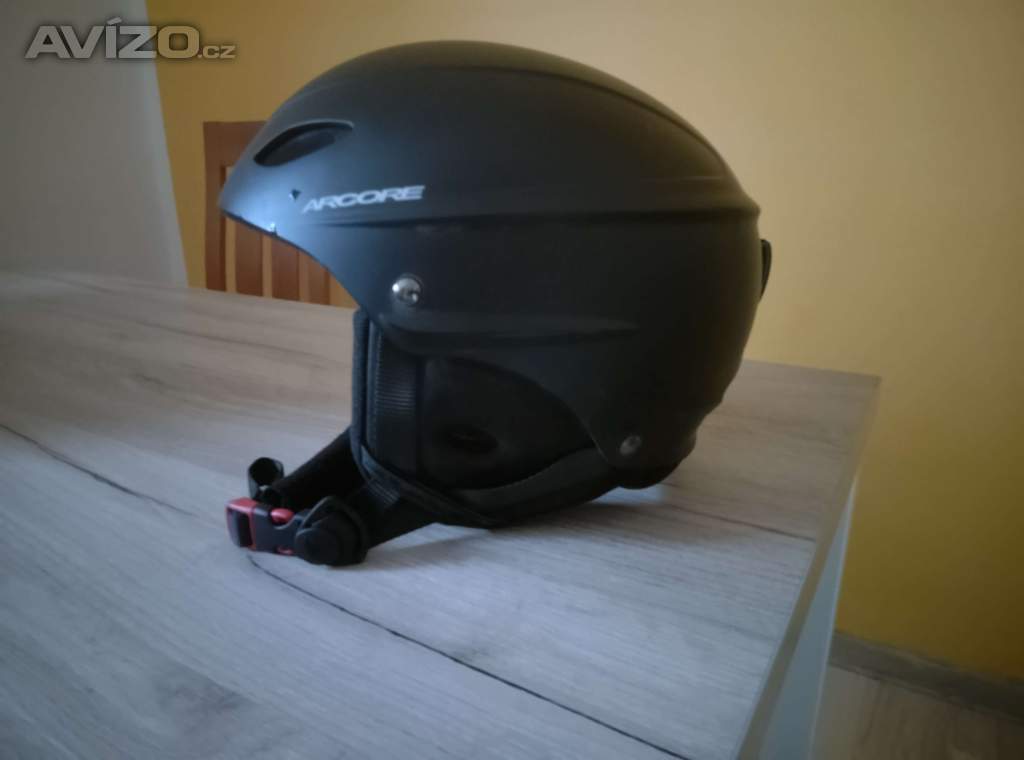 Foto inzerátu Lyžařská helma Arcore Basic, velikost S/M