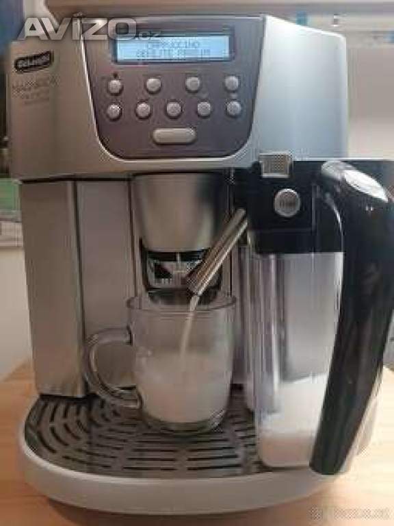 Foto inzerátu Delonghi ESAM4500SB