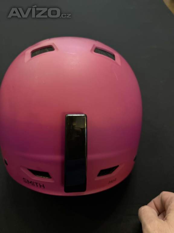 Foto inzerátu DĚTSKÁ LYŽAŘSKÁ PŘILBA SMITH, VEL. 51-55 CM