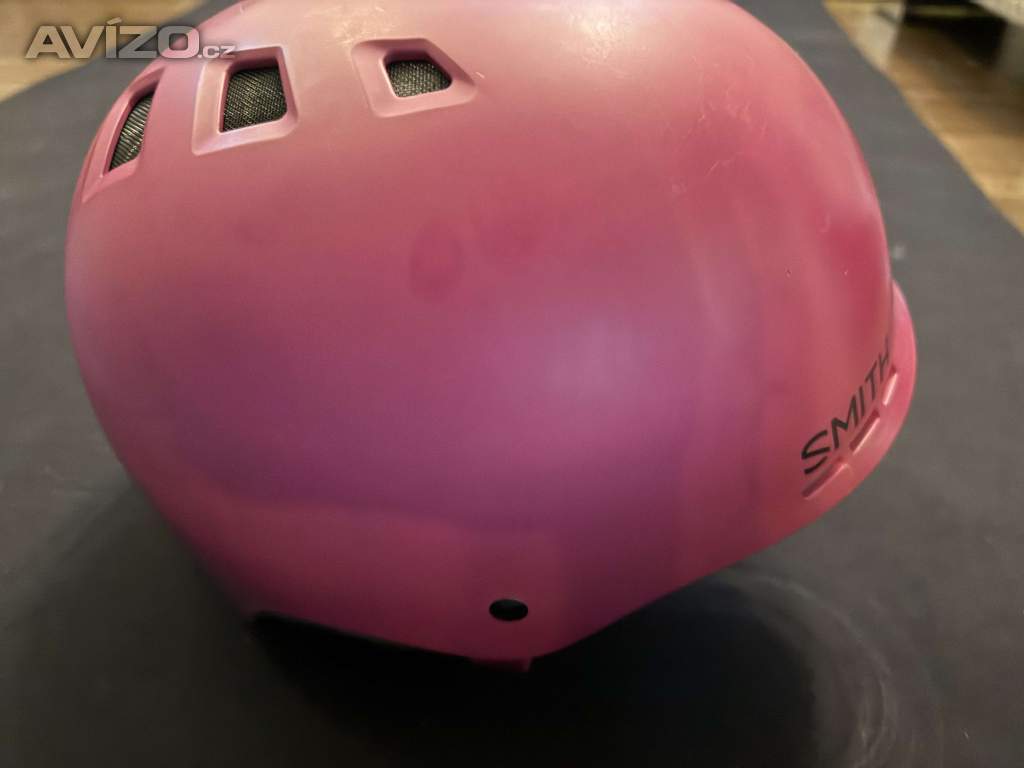 Foto inzerátu DĚTSKÁ LYŽAŘSKÁ PŘILBA SMITH, VEL. 51-55 CM
