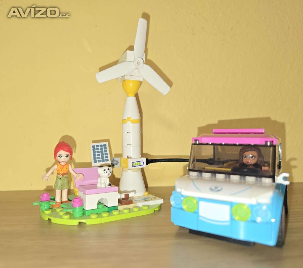 Foto inzerátu Lego Friends - Olivia a její elektromobil