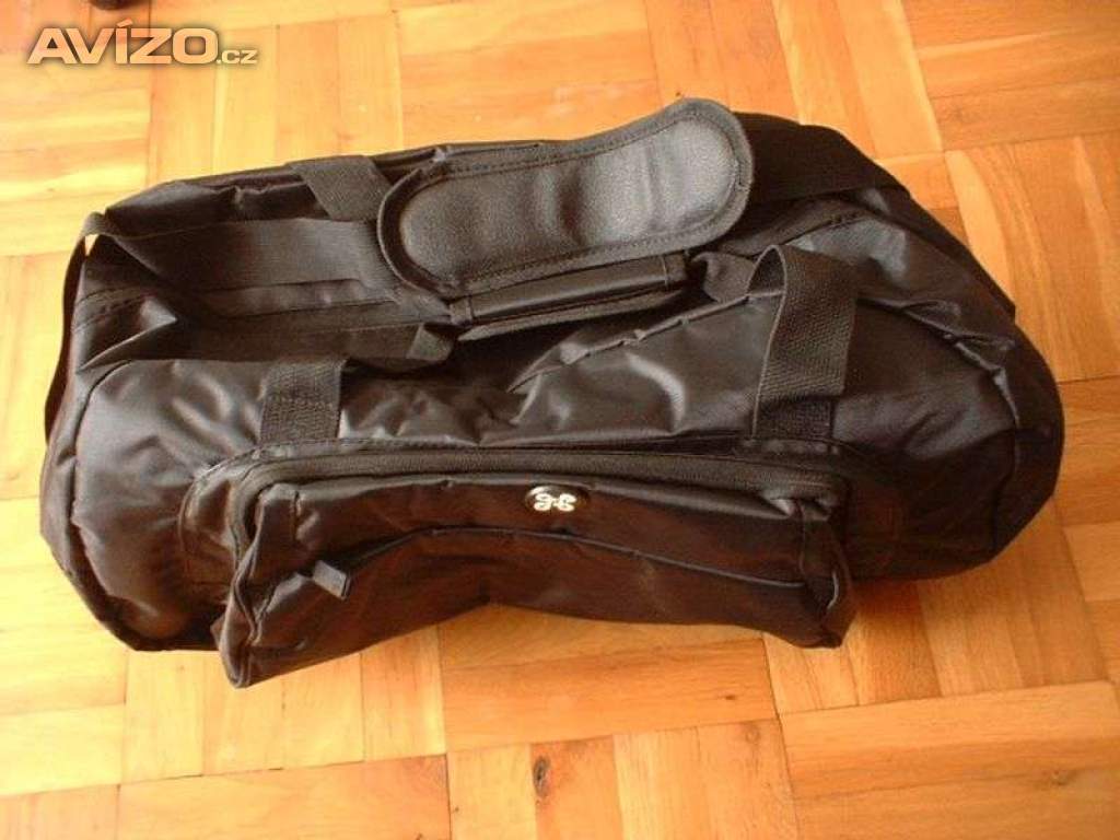 Nová nepoužitá sportovní taška přes rameno