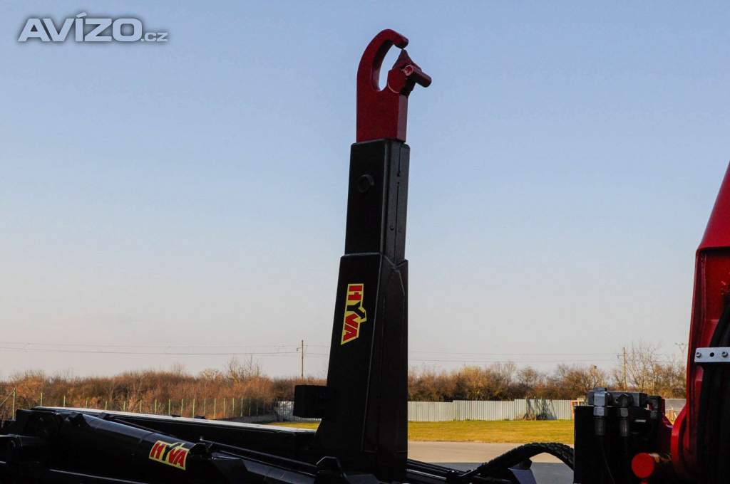 Foto inzerátu 6X4 MAN TGS 33.400 HÁKOVÝ NOSIČ KONTEJNERŮ + HYDRAULICKÁ RUKA