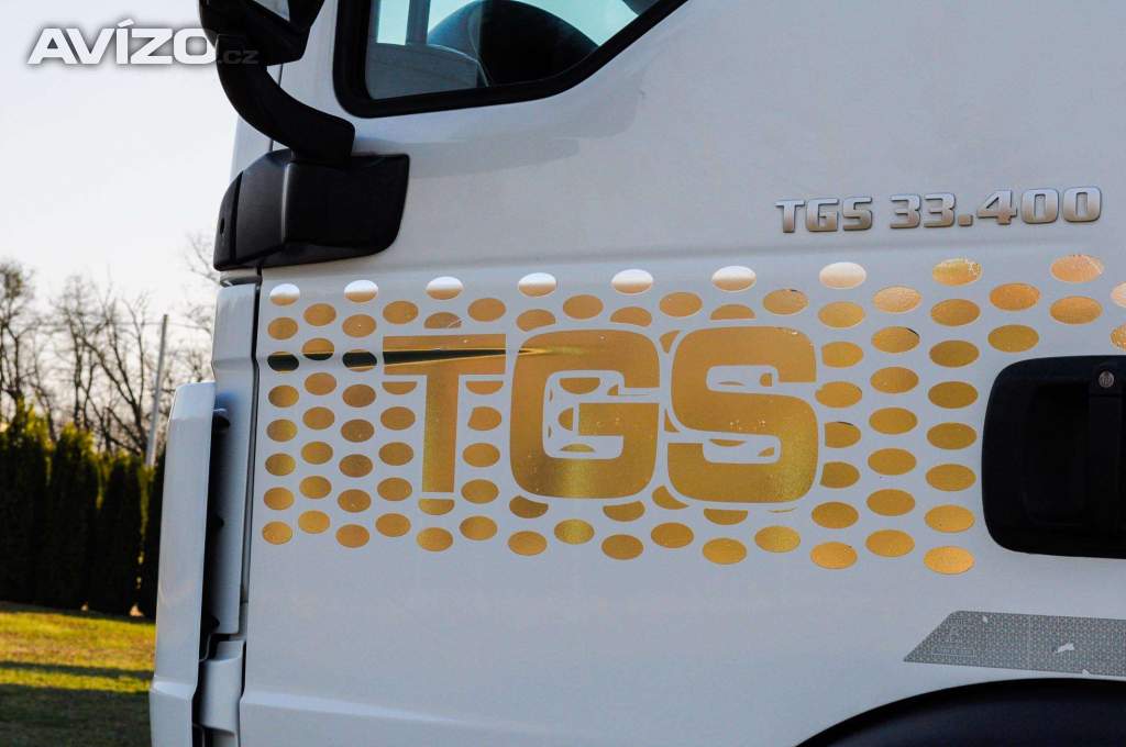 Foto inzerátu 6X4 MAN TGS 33.400 HÁKOVÝ NOSIČ KONTEJNERŮ + HYDRAULICKÁ RUKA
