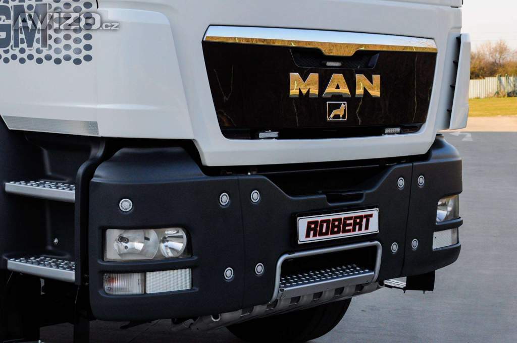 Foto inzerátu 6X4 MAN TGS 33.400 HÁKOVÝ NOSIČ KONTEJNERŮ + HYDRAULICKÁ RUKA