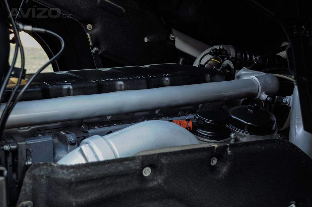 Foto inzerátu 6X4 MAN TGS 33.400 HÁKOVÝ NOSIČ KONTEJNERŮ + HYDRAULICKÁ RUKA