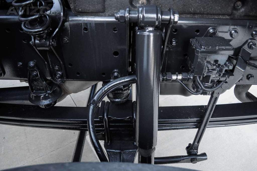 Foto inzerátu 6X4 MAN TGS 33.400 HÁKOVÝ NOSIČ KONTEJNERŮ + HYDRAULICKÁ RUKA