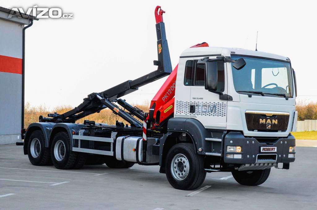 Foto inzerátu 6X4 MAN TGS 33.400 HÁKOVÝ NOSIČ KONTEJNERŮ + HYDRAULICKÁ RUKA