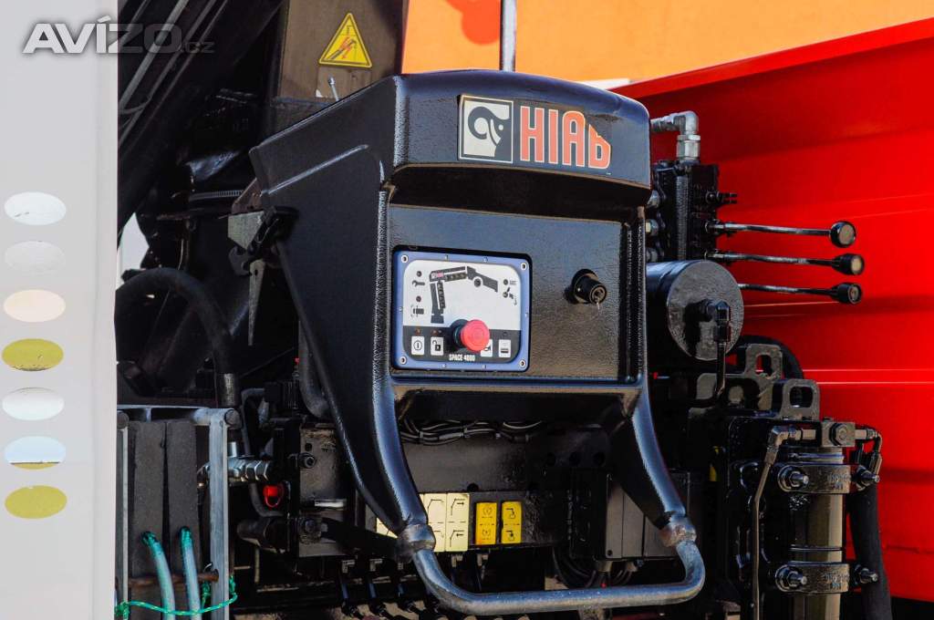 Foto inzerátu MAN TGM 18.240 4X4 TŘÍSTRANNÝ SKLÁPĚČ + HYDRAULICKÁ RUKA