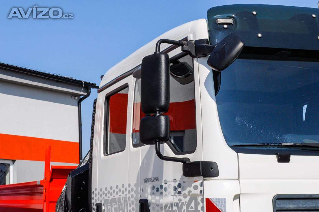 Foto inzerátu MAN TGM 18.240 4X4 TŘÍSTRANNÝ SKLÁPĚČ + HYDRAULICKÁ RUKA