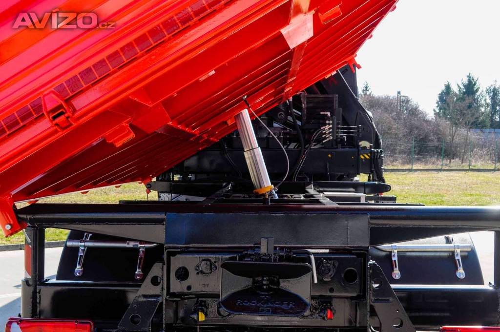 Foto inzerátu MAN TGM 18.240 4X4 TŘÍSTRANNÝ SKLÁPĚČ + HYDRAULICKÁ RUKA
