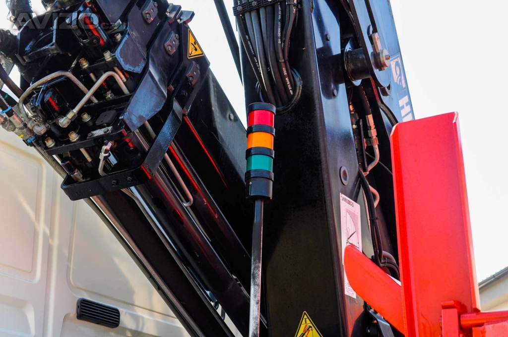 Foto inzerátu MAN TGM 18.240 4X4 TŘÍSTRANNÝ SKLÁPĚČ + HYDRAULICKÁ RUKA