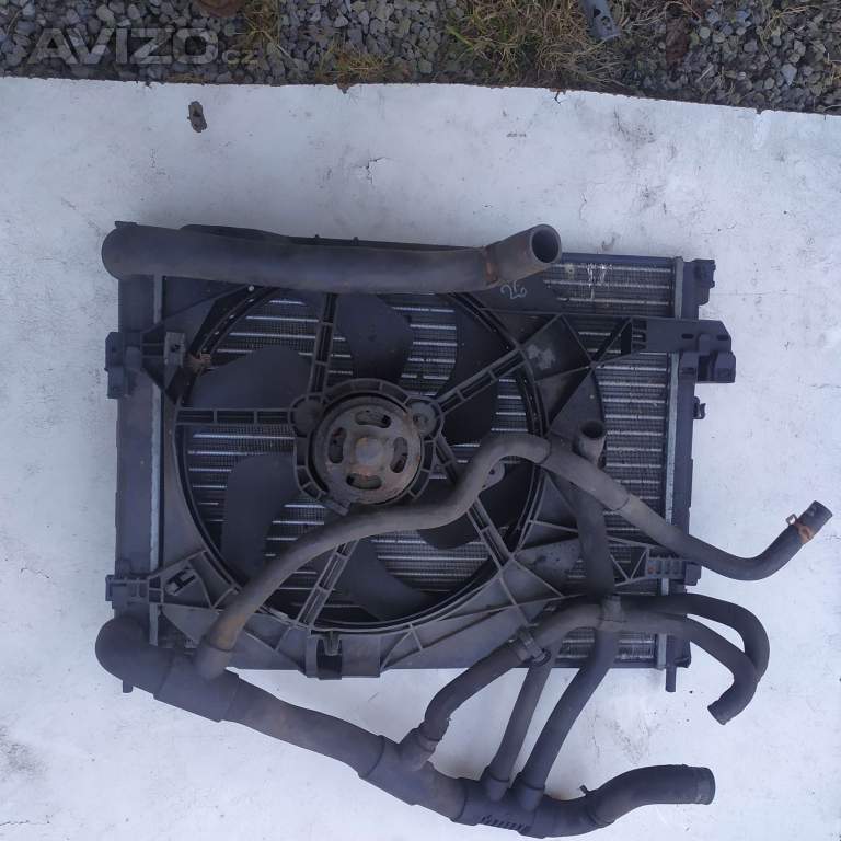 Foto inzerátu Renault trafic 1.9 dci 74kw Opel Vivaro startér , řízení 