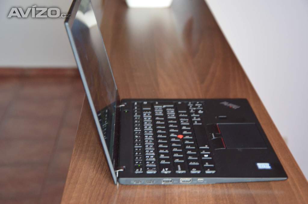Foto inzerátu Lenovo X1 Carbon G5 i7/16GB/SSD 256GB/dotyk