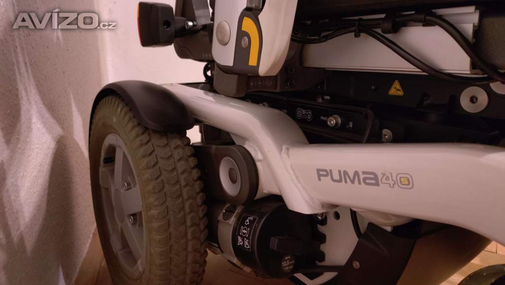 Foto inzerátu PRODÁM elektrický invalidní vozík zn. Handicare Puma 40 SEDEO