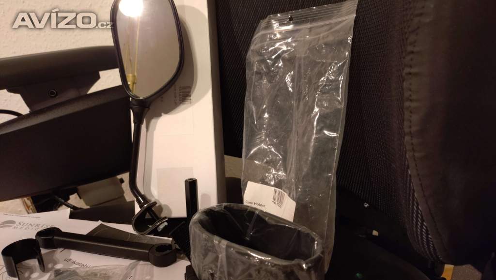 Foto inzerátu PRODÁM elektrický invalidní vozík zn. Handicare Puma 40 SEDEO