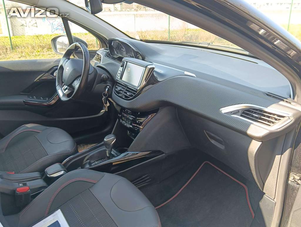 Foto inzerátu Peugeot 2008, 1.2/81kW, GT-Line, AUTOMAT, 2018