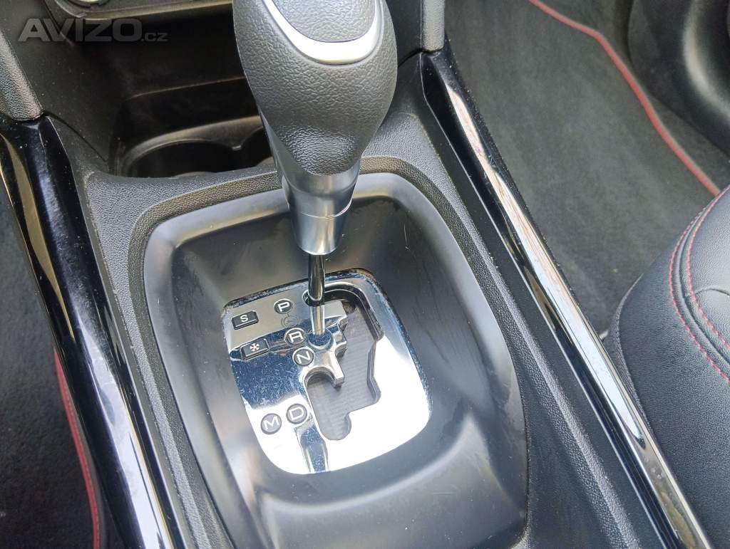 Foto inzerátu Peugeot 2008, 1.2/81kW, GT-Line, AUTOMAT, 2018
