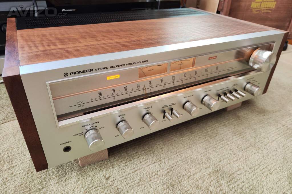 stereo receiver Pioneer SX 650 (1976-1978)