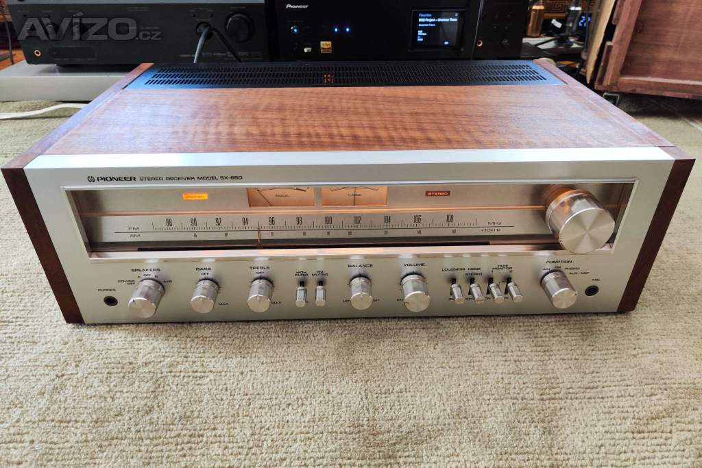 Foto inzerátu stereo receiver Pioneer SX 650 (1976-1978)