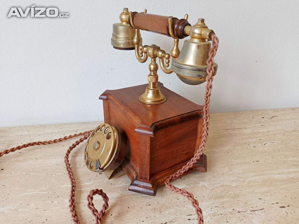 Foto inzerátu Vintage elegantní stolní telefon v krásném stavu 