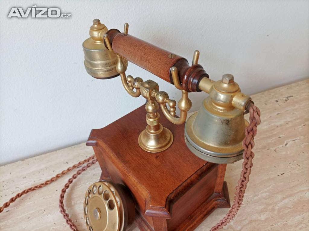 Foto inzerátu Vintage elegantní stolní telefon v krásném stavu 