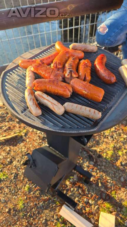 Foto inzerátu Rocket stove / turbo pecek - kempinkový vařič + gril (litina)