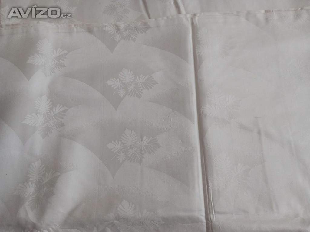 Zlevněné bílé, luxusní, Francouzké povlečení. Zásilkovné zdarma.