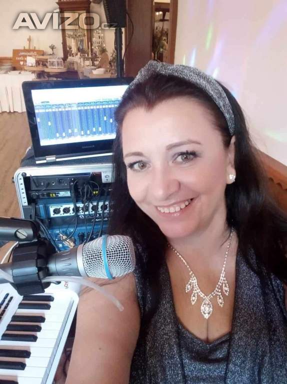 Foto inzerátu REMIX - SKUPINA NA OSLAVY, SVATBY, PLESY - REMIX + DJ - ZLÍNSKÝ KRAJ
