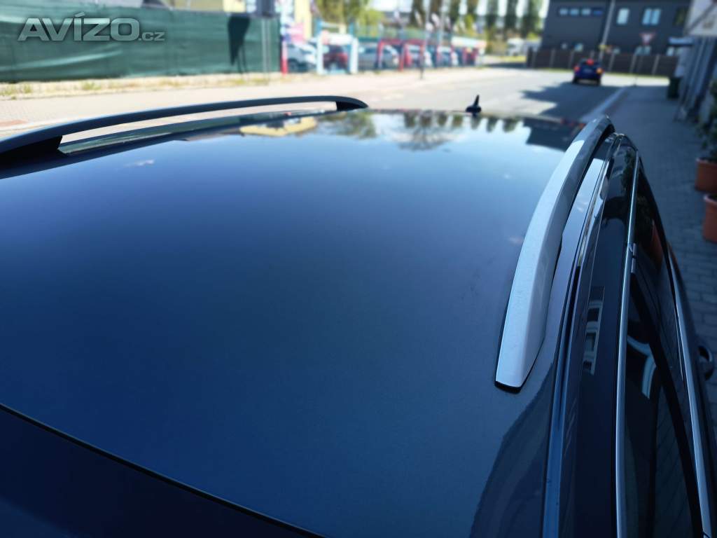Foto inzerátu ŠKODA Octavia Combi 1,5TSI Style Plus DSG 