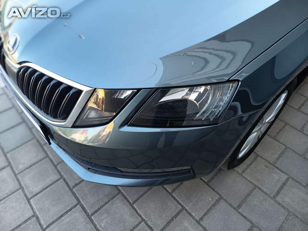 Foto inzerátu ŠKODA Octavia Combi 1,5TSI Style Plus DSG 