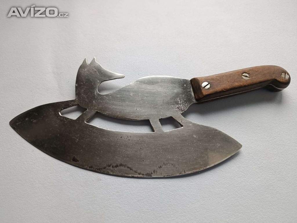 Starožitný sekáček na maso – atypický design (liška)