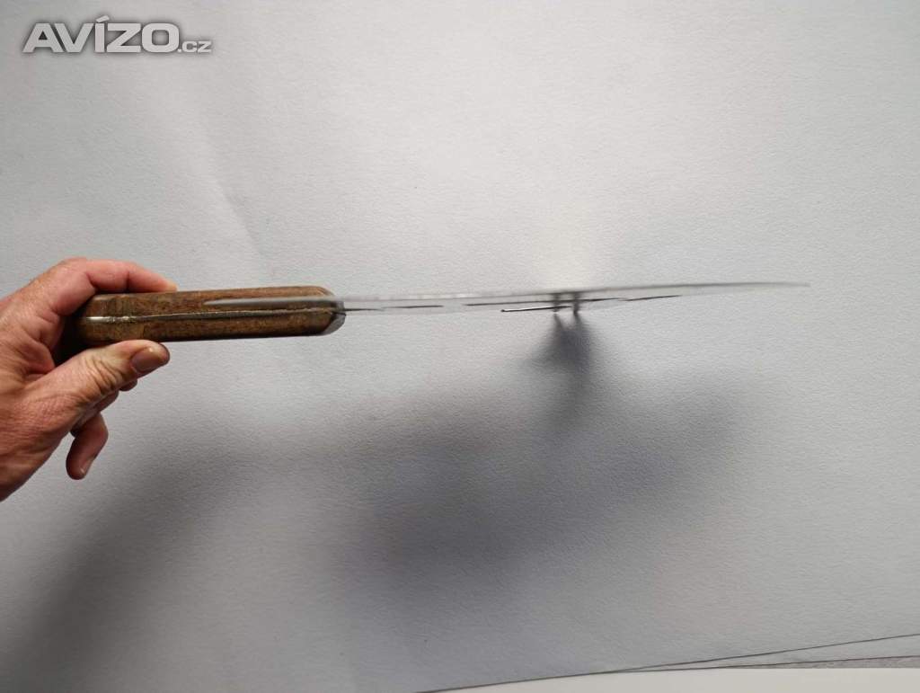 Foto inzerátu Starožitný sekáček na maso – atypický design (liška)