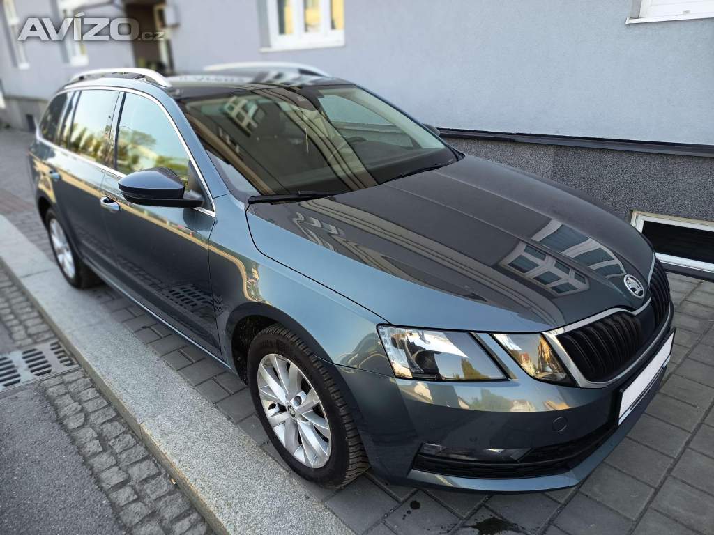 Foto inzerátu ŠKODA Octavia Combi 1.6TDI Style Plus DSG 