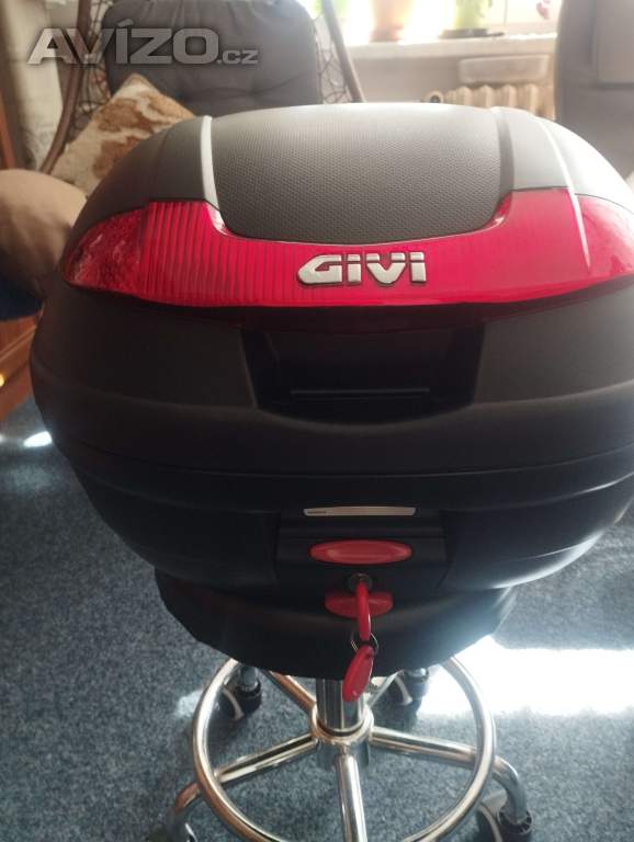 Prodám kufr na moto GIVI