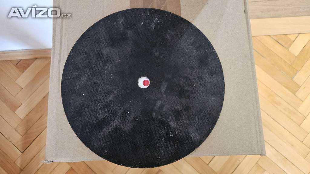 Foto inzerátu Řezný kotouč Bosch 300 mm