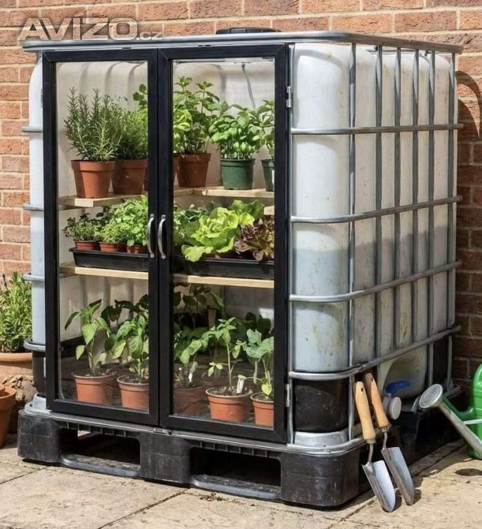 Foto inzerátu IBC KONTEJNER 1000L Víko 22cm 2.000,-Kč PROSTĚJOV