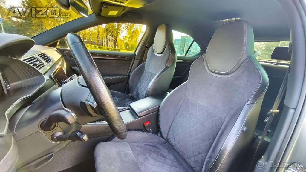 Foto inzerátu Škoda Superb 3 2.0 TDi 110kW Sportline,DSG,ČR,1.maj.,DPH