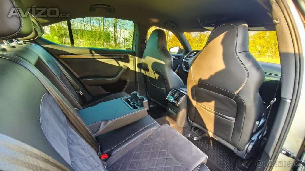 Foto inzerátu Škoda Superb 3 2.0 TDi 110kW Sportline,DSG,ČR,1.maj.,DPH