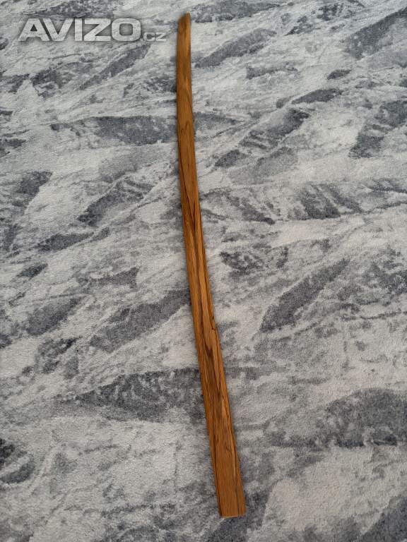Dřevěná katana